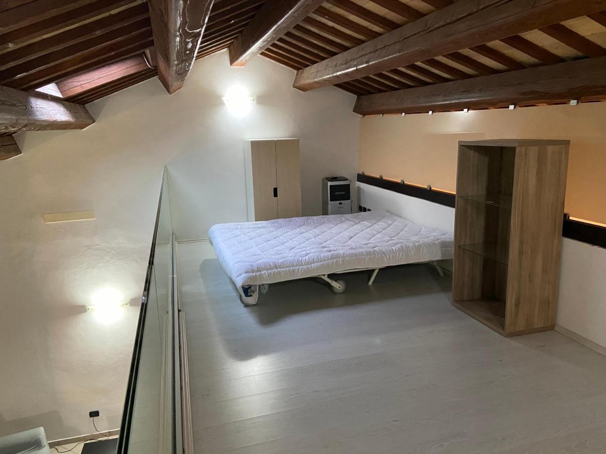 Ferienwohnung Casa Di Adele Chiaravalle Marche Exterior foto